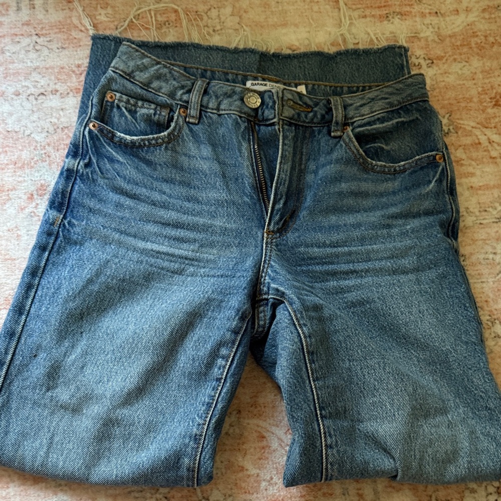 Woman’s garage mom Jean